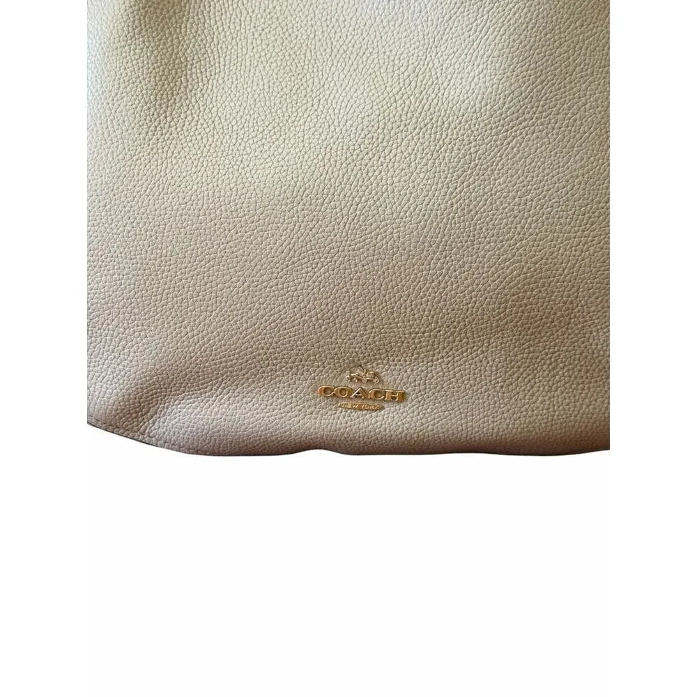 Coach Chelsea Hobo 32 Beechwood Pebbled Leather Shoulder Crossbody Bag